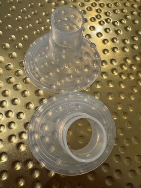 Medela clear breast flange 30mm